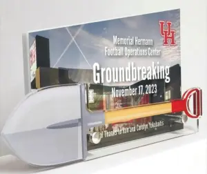 Desk-SWAG Mondobodo Groundbreaking Award